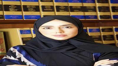 فنانة سعودية تسب زميلها بوصف خارج.. ورد فعل الأخير مفاجأة