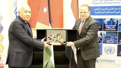 النائب العام يعقد لقاءً ثنائيًّا بنظيره الأردني لتعزيز سبل التعاون بين البلدين