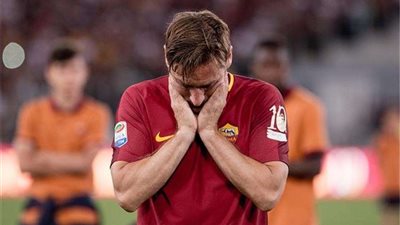 الموت يفجع فرانشيسكو توتي