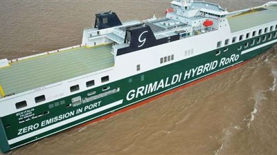 ميناء الاسكندرية تستقبل أحدث عبارات الرورو المزودة بألواح طاقة شمسية ذات الإنبعاثات الصفرية