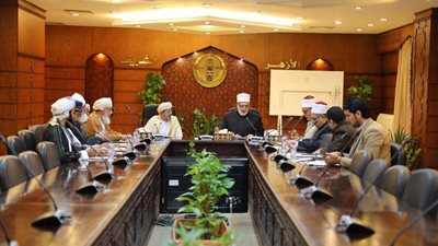 وكيل الأزهر يلتقي وفد وزارة الأوقاف والشئون الدينية العمانية لبحث التعاون المشترك