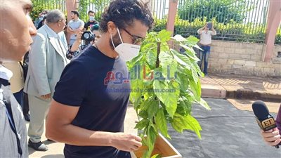 أبرزهم خالد النبوي.. نجوم الفن يودعون فتى الشاشة الأول محمود ياسين (صور)