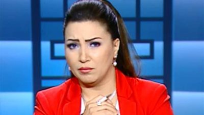 إيمان عز الدين: «الرجل المصرى لا يقبل معاملة المرأة له بأسلوب الند»