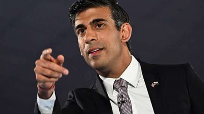 ما تأثير ارتفاع أسعار الطاقة والتضخم على المواطن الإنجليزي؟.. فيديو