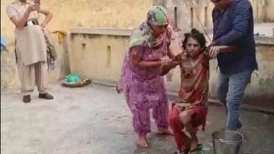 شاهد.. زوج يحتجز زوجته في مرحاض 18 شهرًا (تفاصيل)