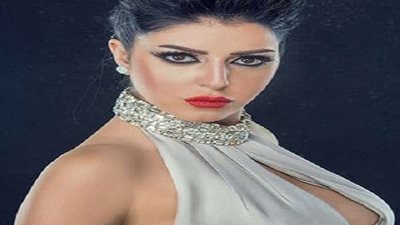 شاهد.. إيناس النجار وشقيقتها يثيران الجدل بفيديو راقص