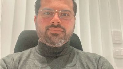 أبو السعادات: الشركات المشغلة للسفن بين مصر والسعودية لا تقل عن 20%