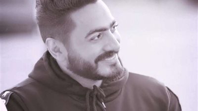 تامر حسني يقترب من طرح أغنية 