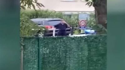 لحظة القضاء على قاتل المعلم الفرنسي.. فيديو