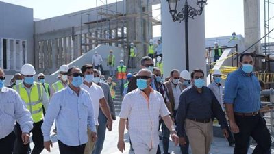 وزير النقل يعلن موعد التشغيل التجريبي للقطار الكهربائي