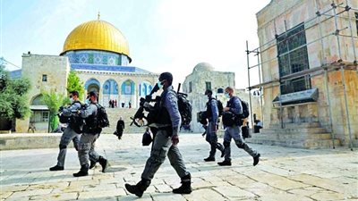 الاحتلال يغلق مدينة أريحا ويبحث عن مُطلق النيران