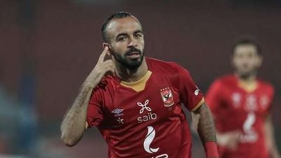 بعد انتقال القندوسي للأهلي.. ميدو يوجه ضربة موجعة لقفشه