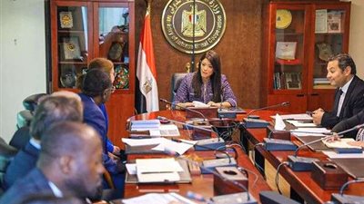 وزيرة التعاون تلتقي مع المدير الإقليمي بمجموعة البنك الدولى لبحث جهود تحفيز القطاع الخاص