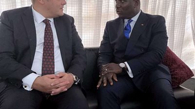 «سمير» يختتم مشاركته بقمة الرخاء بعقد لقاءات مكثفة مع الوزراء وقادة الأعمال