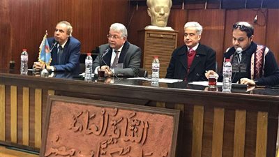 شيحة: طه حسين مُفكراً ثورياً ورمزاً تنويرياً ويصلح أن يكون مشروعاً قومياً للمستقبل