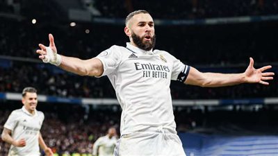 بنزيما يقود الهجوم في تشكيل مباراة ريال مدريد أمام ريال سوسيداد في الدوري الإسباني