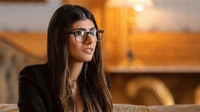 ميا خليفة تهاجم ​فنانة شهيرة (فيديو)