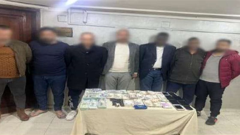 المتهمين بانتحال