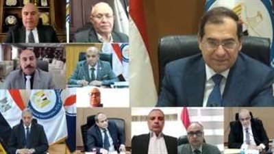 قطاع البترول يعمل حالياً على إنشاء مصنع بالسخنة لتصنيع مواسير توصيل الغاز للمنازل