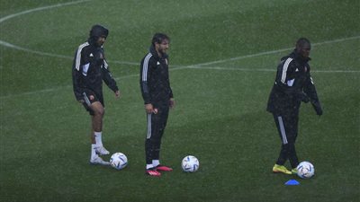 كأس العالم للأندية.. الأمطار تتسبب في إنهاء مران الأهلي بالمغرب