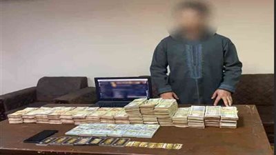 القبض على القائم على إدارة مواقع إلكترونية لبث محتويات مقرصنة بالبدرشين