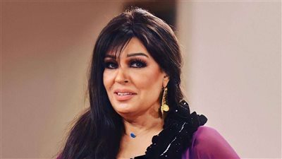 من لبنان.. فيفي عبده تشارك جمهورها بفيديو جديد