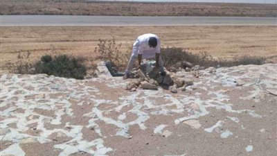 محافظ مطروح يتابع جهود مجالس المدن لإزالة تراكمات مياه الأمطار