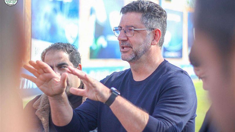 فيتوريا وجهاز المنتخب