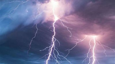 عاصفة رعدية قوية تضرب محافظة الإسكندرية