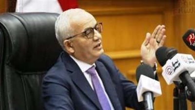 وزير التعليم: حصر العجز ودراسة تلبية احتياجات المعلمين في حلايب وشلاتين