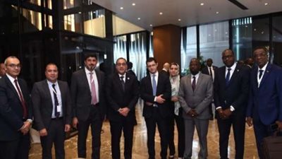 الرئيس السنغالى يلتقى ممثلى الشركات المصرية ويشيد بما تمتلكه من خبرات