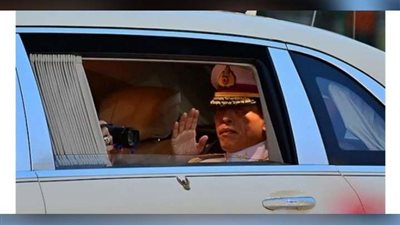 نقل ملك تايلاند إلى المستشفى سرا بعد إصابة أحد حراسه بكورونا