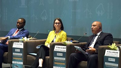 وزير النقل يستعرض ما حققته مصر على المستوى الوطني من مشروعات استراتيجية