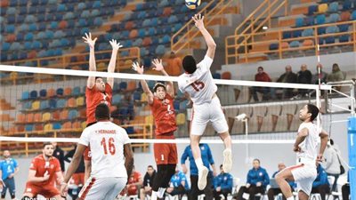 الأهلي يتفوق على الزمالك 3-0 في الكرة الطائرة