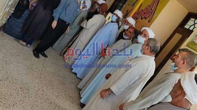 توافد العشرات من الناخبين علي اللجان الانتخابية بالمنيا