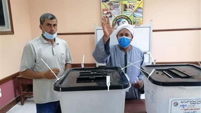 خبير قانوني يكشف حقيقية التصويت بالخطأ بنظام القائمة وسببه في بطلان الفردي