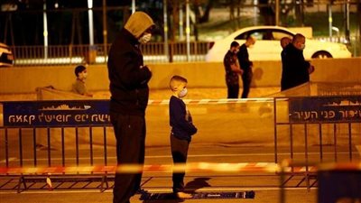 احتجاجات أمام مقر إقامة السفير الفرنسي في إسرائيل