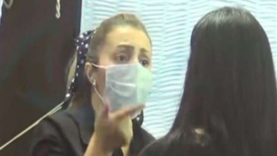 ابنة رجاء الجداوي توضح حقيقة انفعال رانيا محمود ياسين عليها