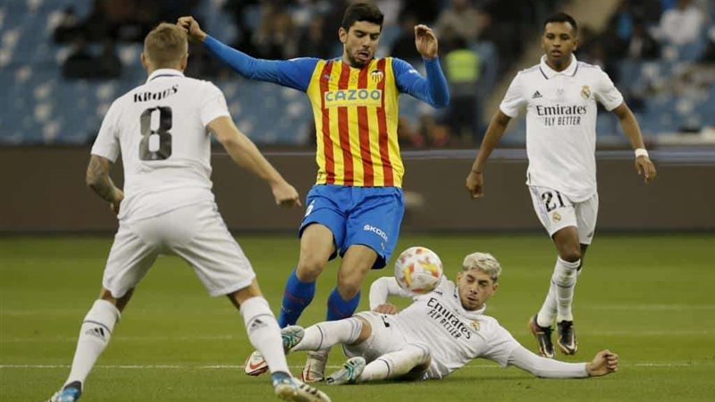 ريال مدريد وفالنسيا