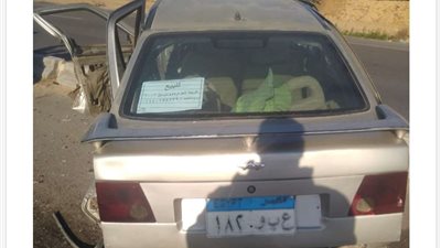إصابة 4 أشخاص في حادث تصادم سيارتين ملاكى علي طريق الإسماعيلية القاهرة الصحراوي