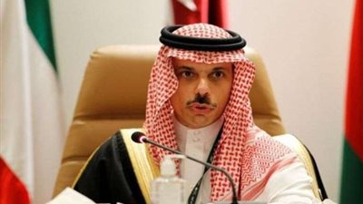 وزير الخارجية السعودي يصل الكويت في زيارة رسمية