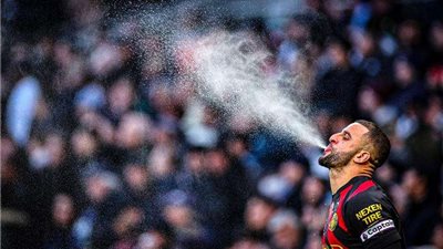 والكر: يرلينغ هالاند رائع لقد سجل 25 هدف هذا الموسم