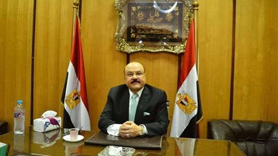 الكموني: الصناعة هي قاطرة النمو الاقتصادي الحقيقية