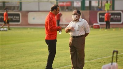 عبد الحفيظ يطمئن على حالة اللاعبين المصابين