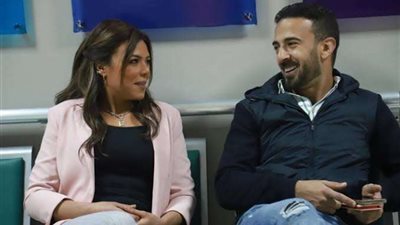 ملك و كتابة .. حكاية تجمع مابين ناهد السباعي و محمد مهران