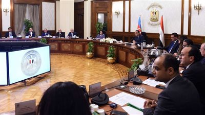 رئيس الوزراء يستقبل رئيسة برلمان أذربيجان