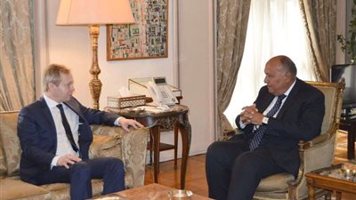 وزير الخارجية يستقبل المبعوث الأوروبي لعملية السلام في الشرق الأوسط