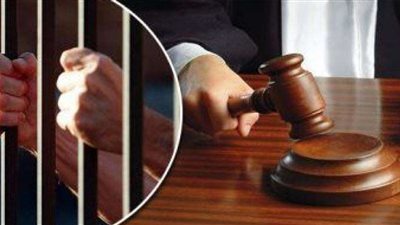 المشدد لـ عامل بتهمة سرقة وسحل ربة منزل بالإكراه فى شبرا الخيمة