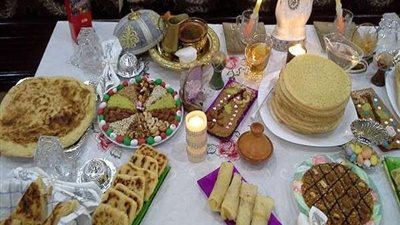 بدعة أم مستحب؟.. حكم الاحتفال وشراء الحلوى بالمولد النبوي الشريف