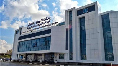 إنطلاق بودرة إطفاء الحريق وإخلاء المرضى مؤقتاً بواسطة الاطقم الطبية لحين مراجعة نظام